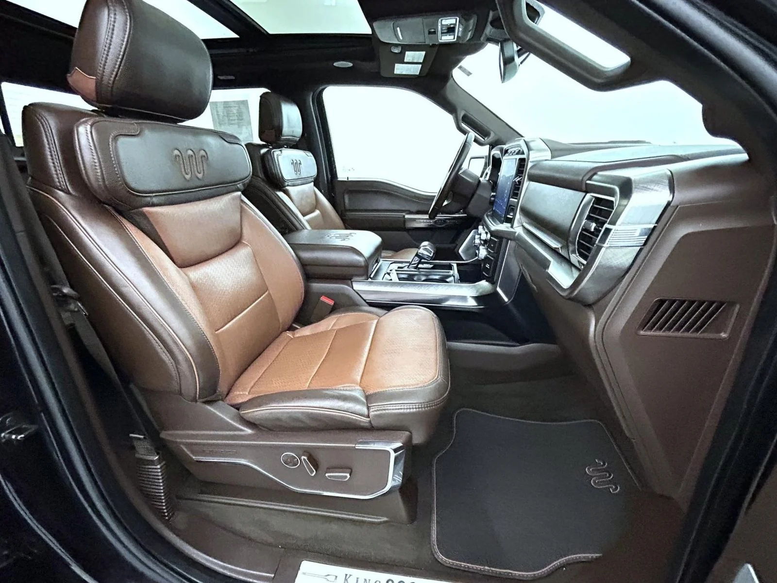 Used 2021 Black Ford King Ranch image 16