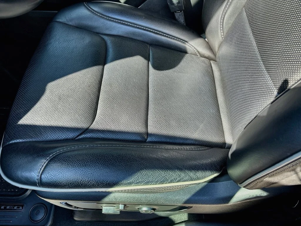 Used 2022 Crystal Metallic Ram Limited image 20