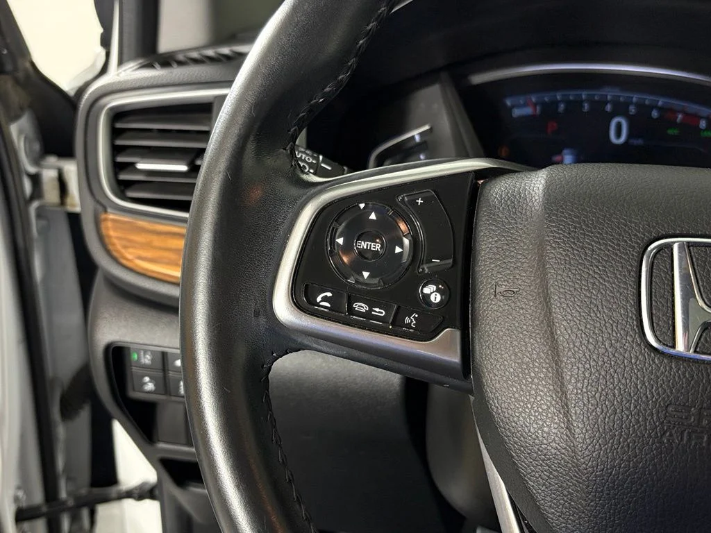 Used 2021 White Honda EX-L image 21