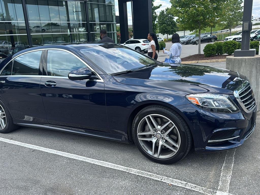 Used 2015 Lunar Blue Metallic Mercedes-Benz S 550 image 1