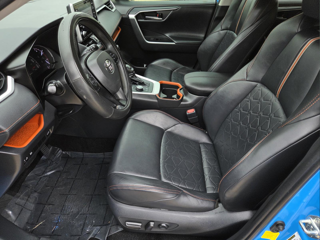 Used 2019 Blue Toyota Adventure image 24