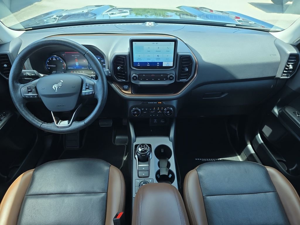 Used 2021 Blue Ford Badlands image 16