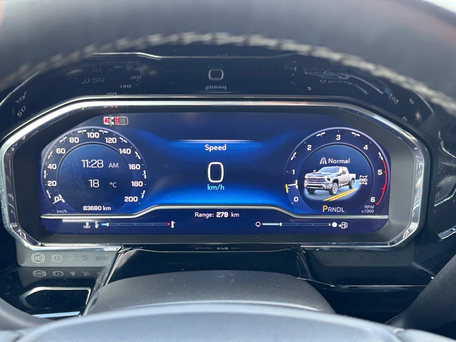 Used 2025 Summit White Chevrolet LT image 14