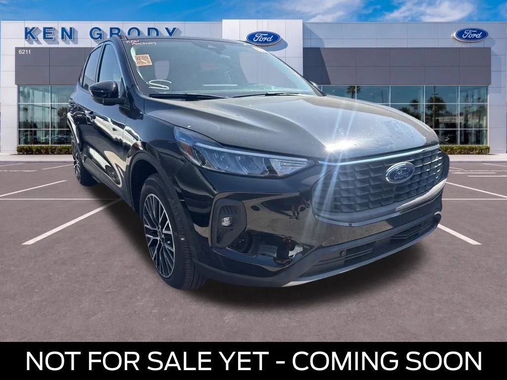 2023 Ford Escape PHEV FWD's photo