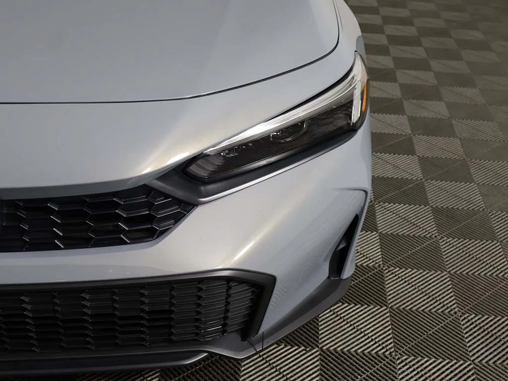 2025 Honda Civic Sport - Photo 12