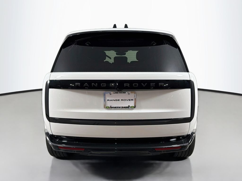 New 2026 Fuji White Land Rover SE 7 Seats image 6