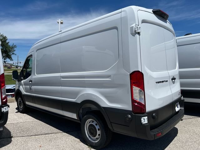 New 2026 Oxford White Ford Cargo Van image 4