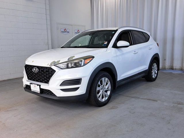 Used 2019 White Hyundai Value image 2