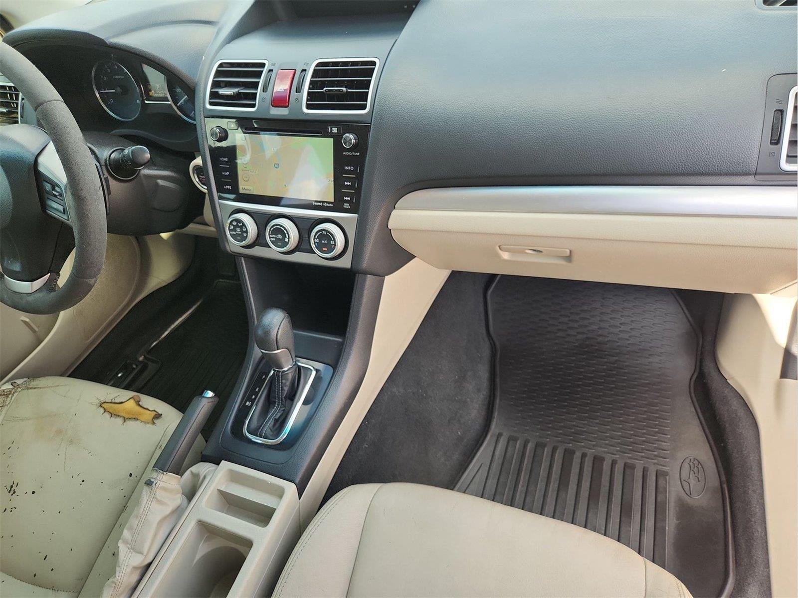 Used 2015  Subaru Limited image 28