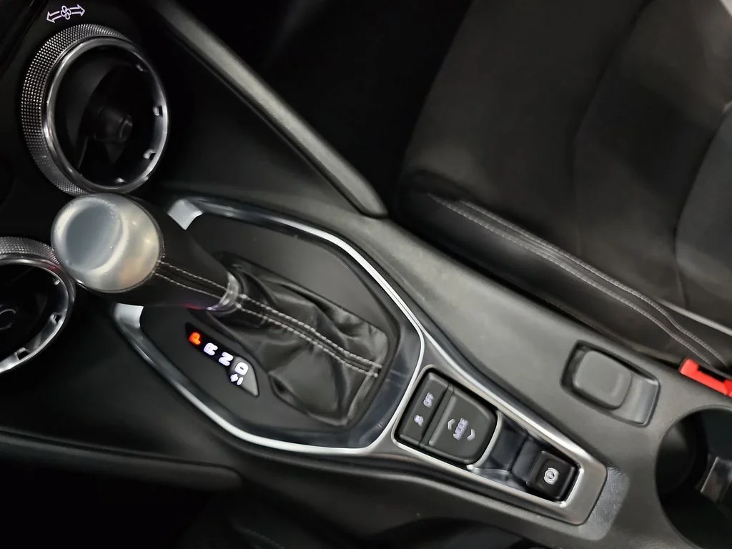Used 2023 White Chevrolet LT1 image 27