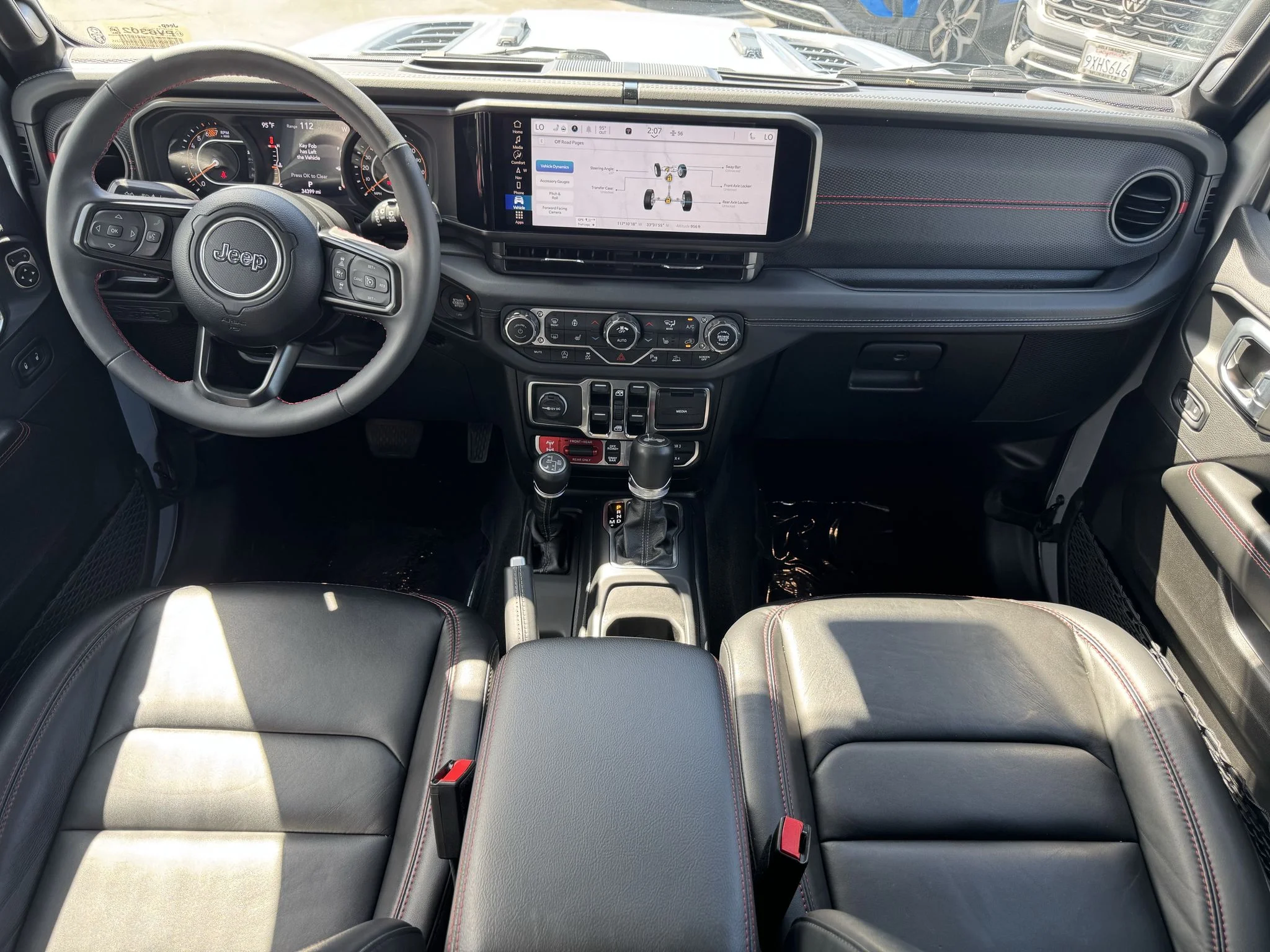 Used 2024 Silver Zynith Clearcoat Jeep Rubicon X image 30