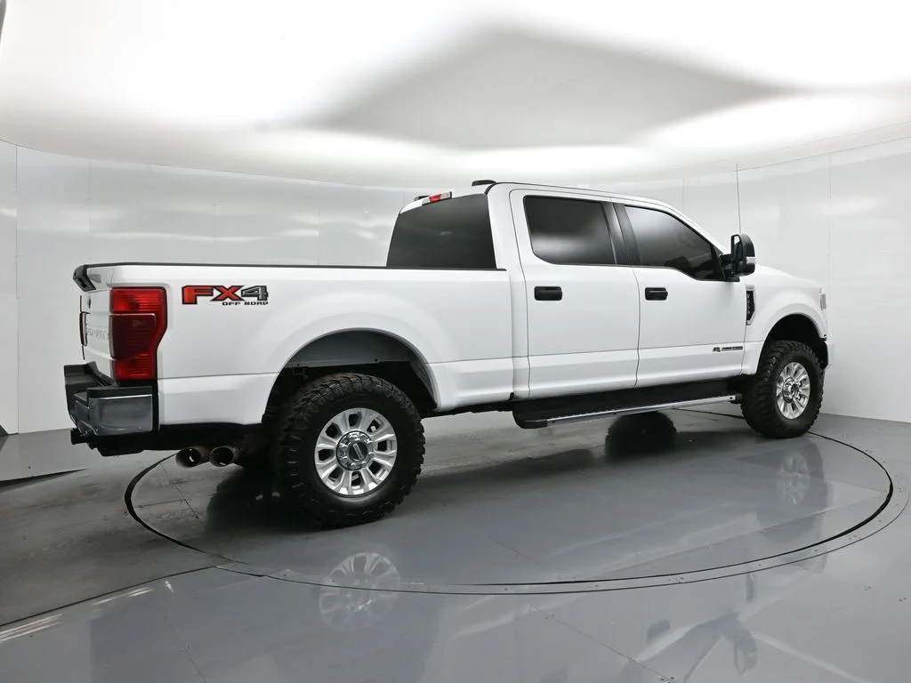 Used 2021 White Ford XLT image 22