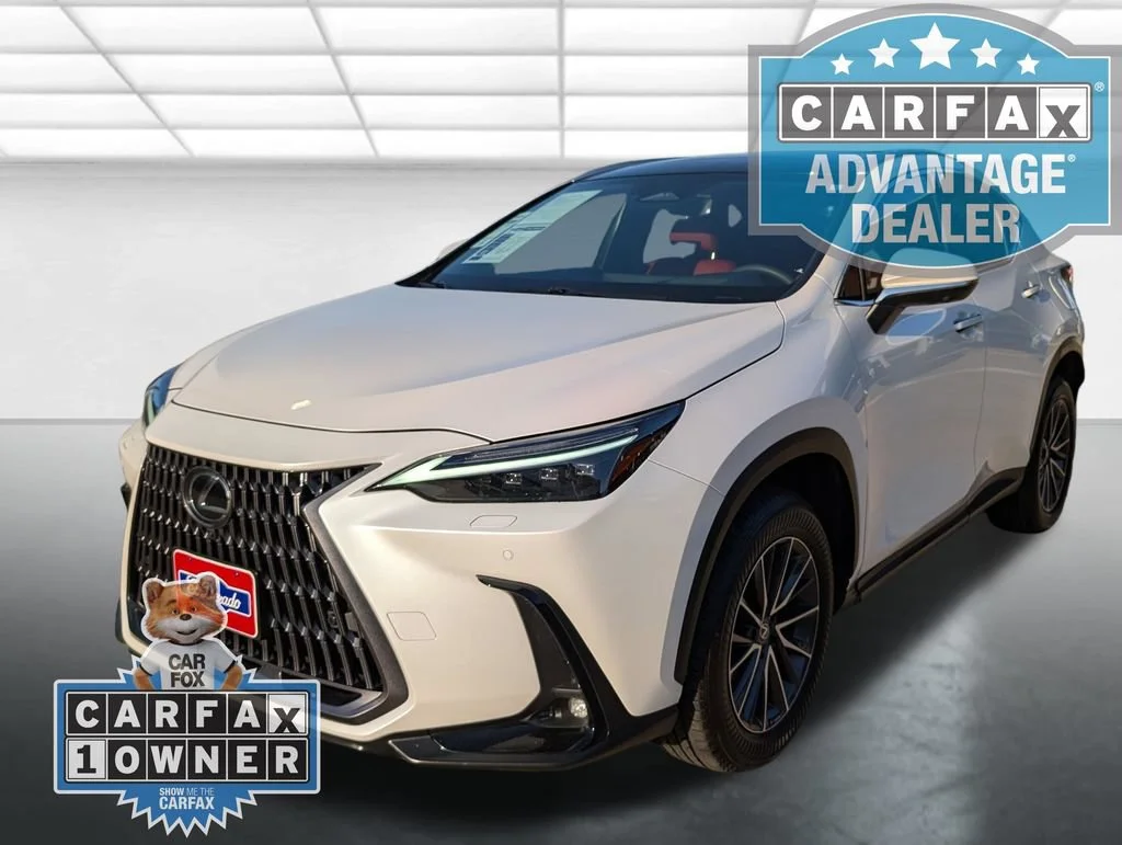 Used 2025 White Lexus Luxury image 29