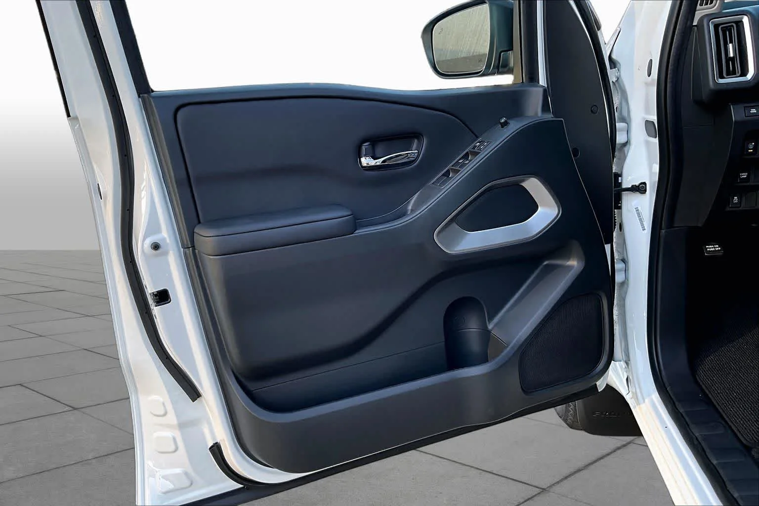 New 2026 Glacier White Nissan SV image 10