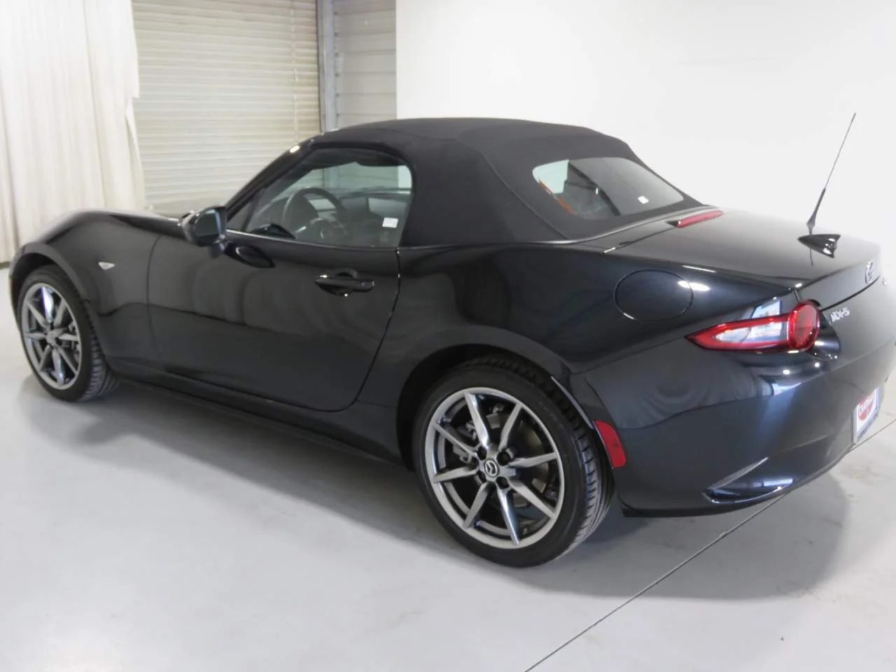 Used 2023 Jet Black Mica Mazda Grand Touring image 8