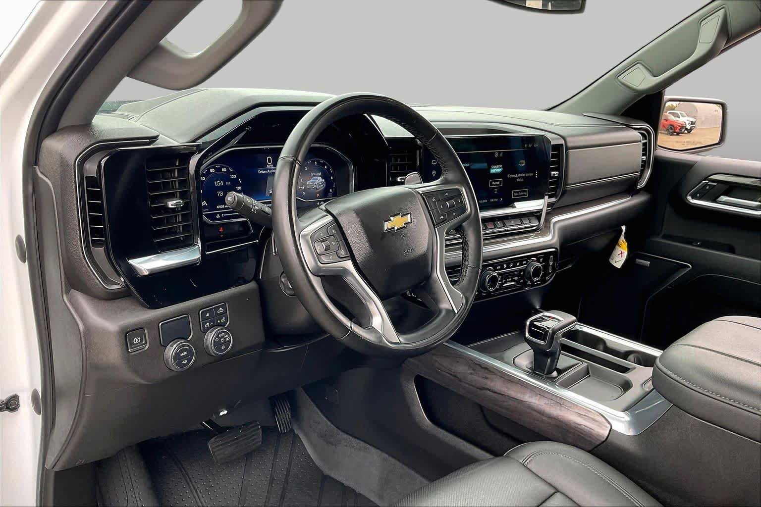 Used 2023 Summit White Chevrolet LTZ image 17