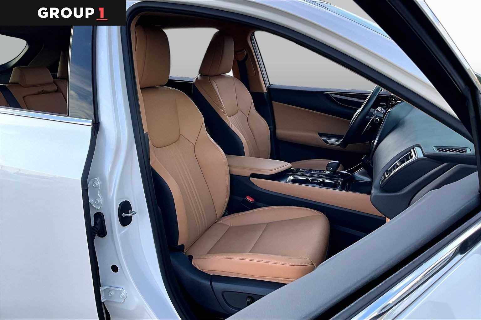 Certified Used 2025 Eminent White Pearl Lexus  image 8