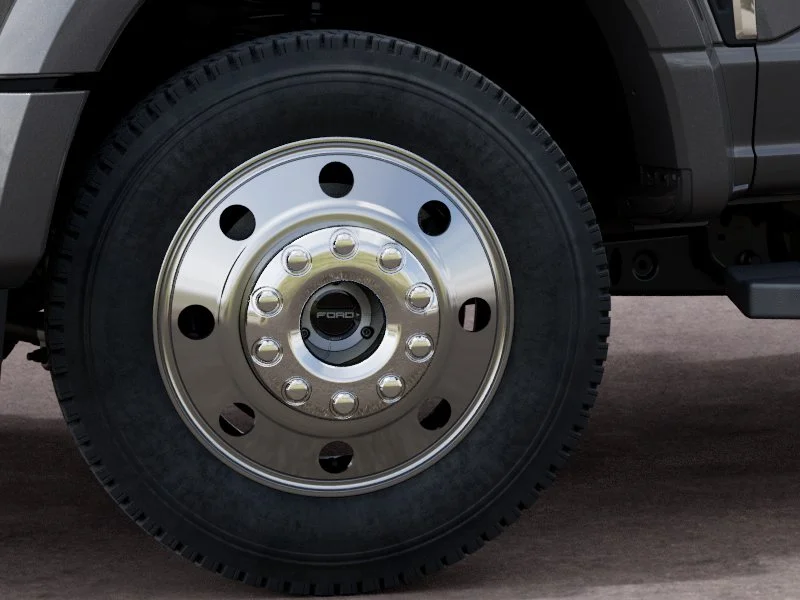 New 2027 Carbonized Gray Metallic Ford F-450® Lariat® image 19
