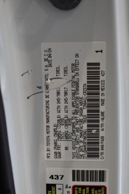 Certified Used 2024 ICE CAP Toyota  image 23