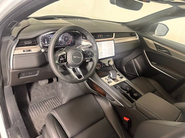 2026 Jaguar F-Pace R-Dynamic S - Photo 13