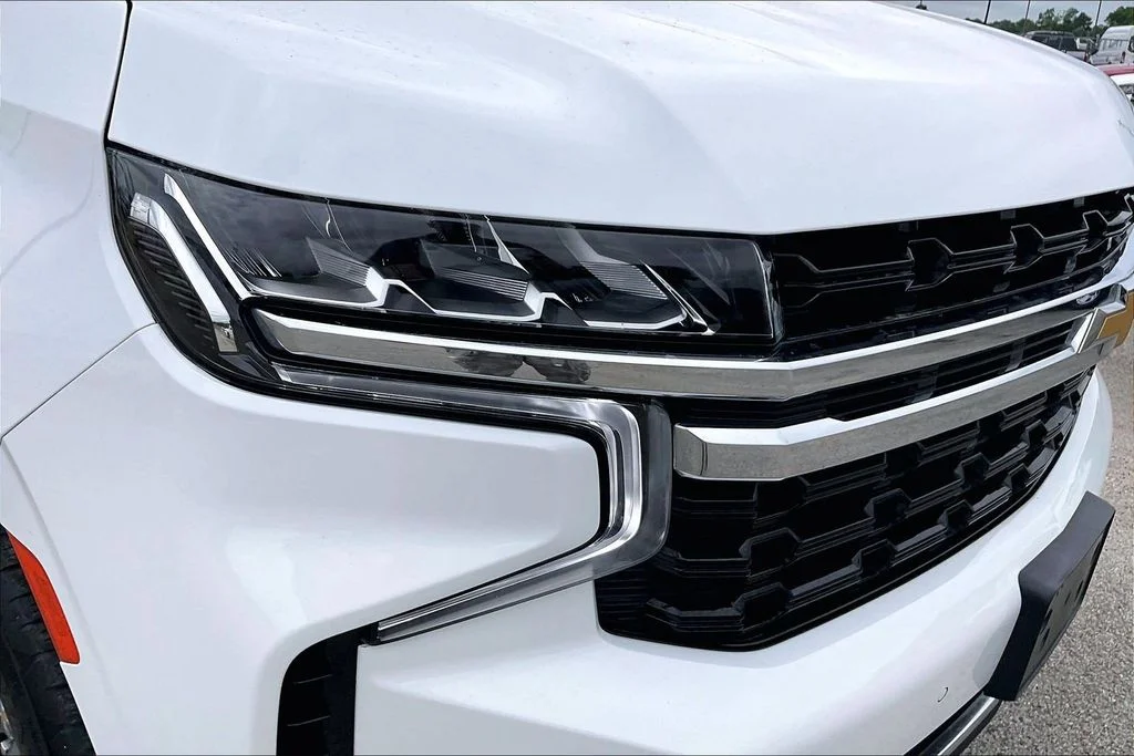 Used 2024 White Chevrolet LS image 33