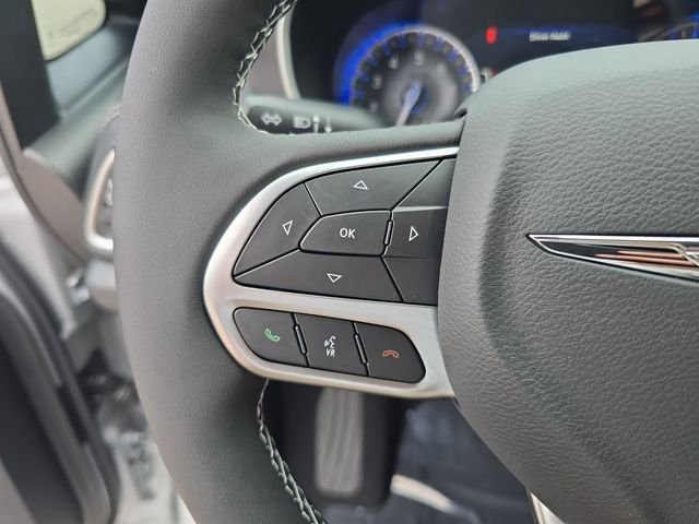 2026 Chrysler Pacifica Select - Photo 23