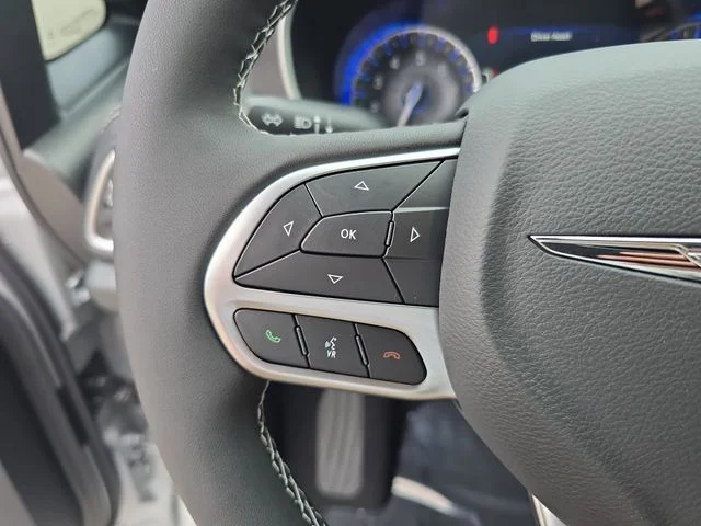 2026 Chrysler Pacifica Select - Photo 23