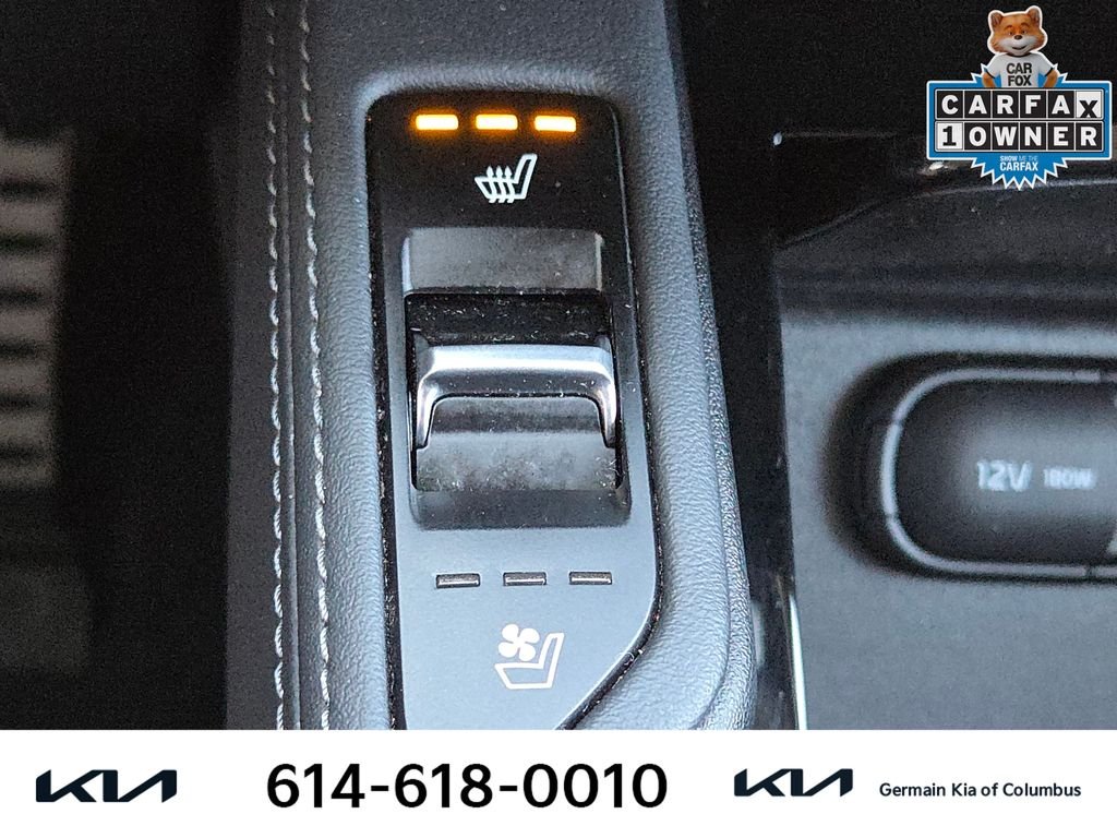 Used 2022 Black Kia SX image 29