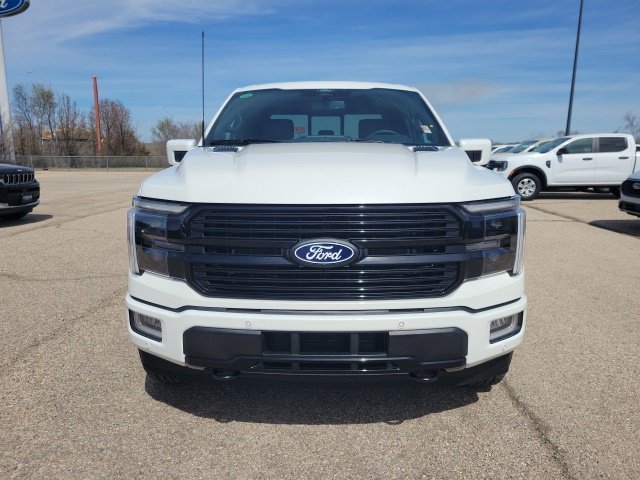 New 2026 Star White Metallic Tri-Coat Ford Platinum® image 60