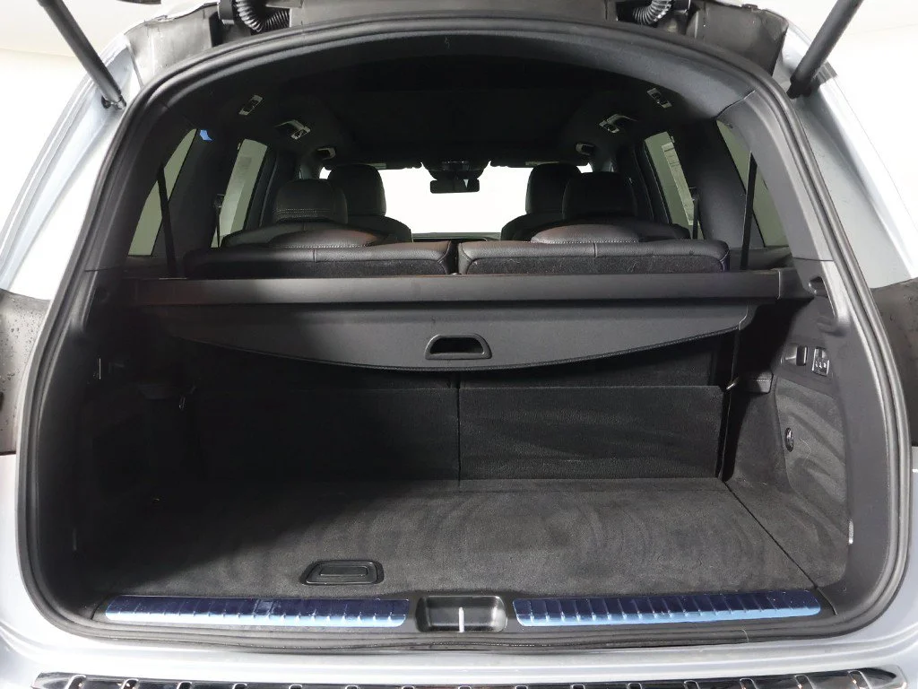 Used 2025 Silver Mercedes-Benz GLS 450 image 23
