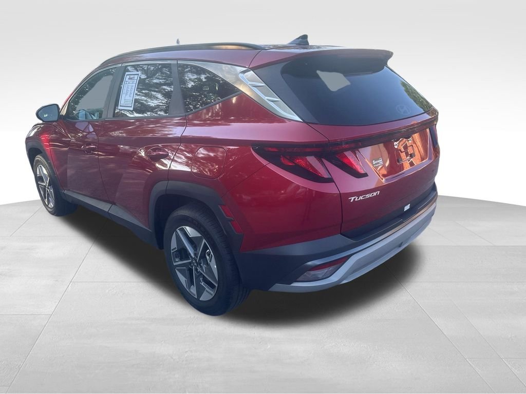 Used 2025 Red Hyundai SEL image 17