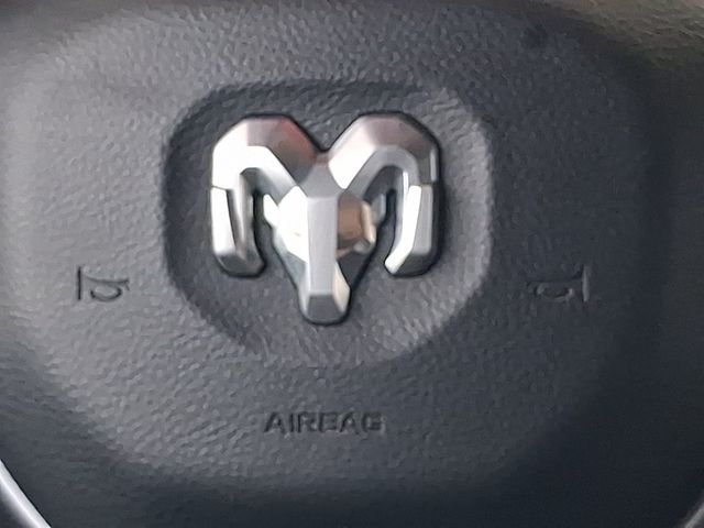 Used 2022 Silver Ram Big Horn/Lone Star image 12