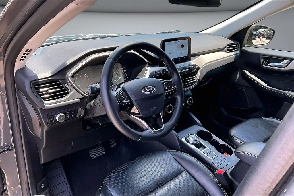 Certified Used 2022 Gray Ford SEL image 17