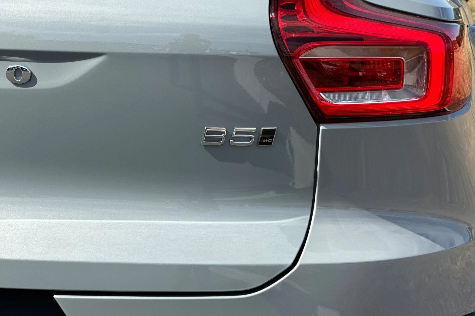 New 2026 Vapour Grey Volvo Plus image 25