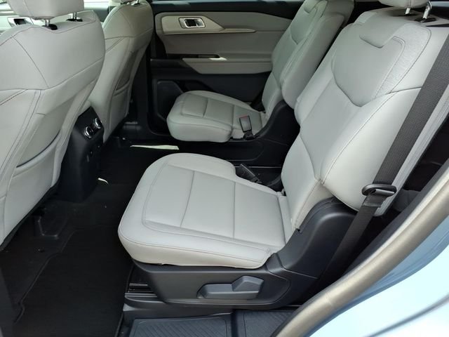 New 2026 Vapor Blue Metallic Ford Active image 19
