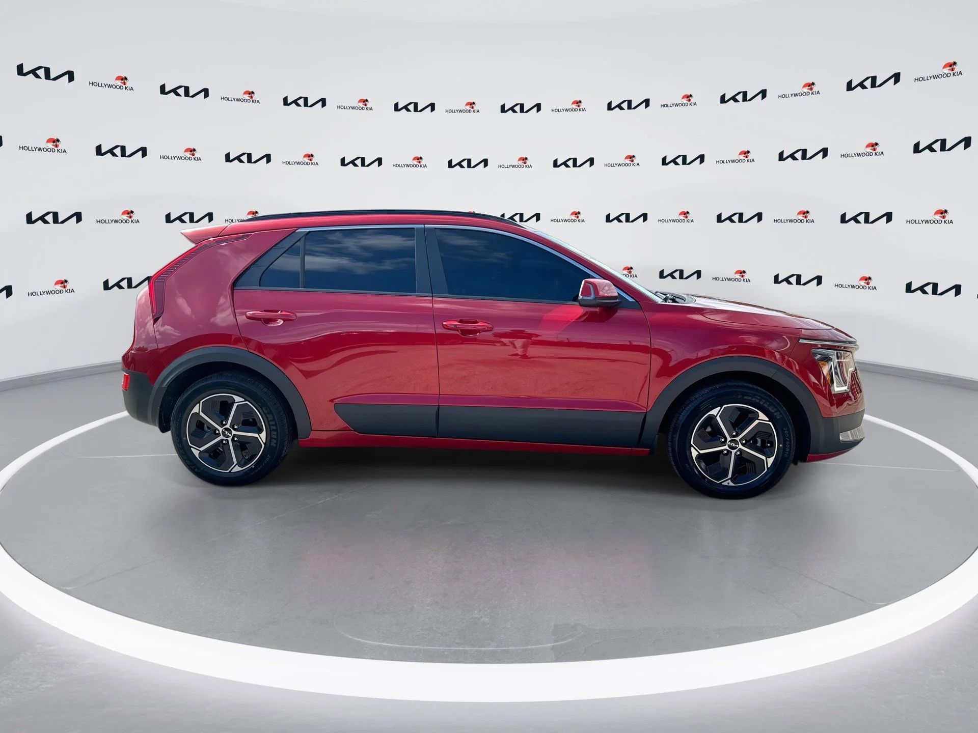 Certified Used 2023 Runway Red Kia EX image 9