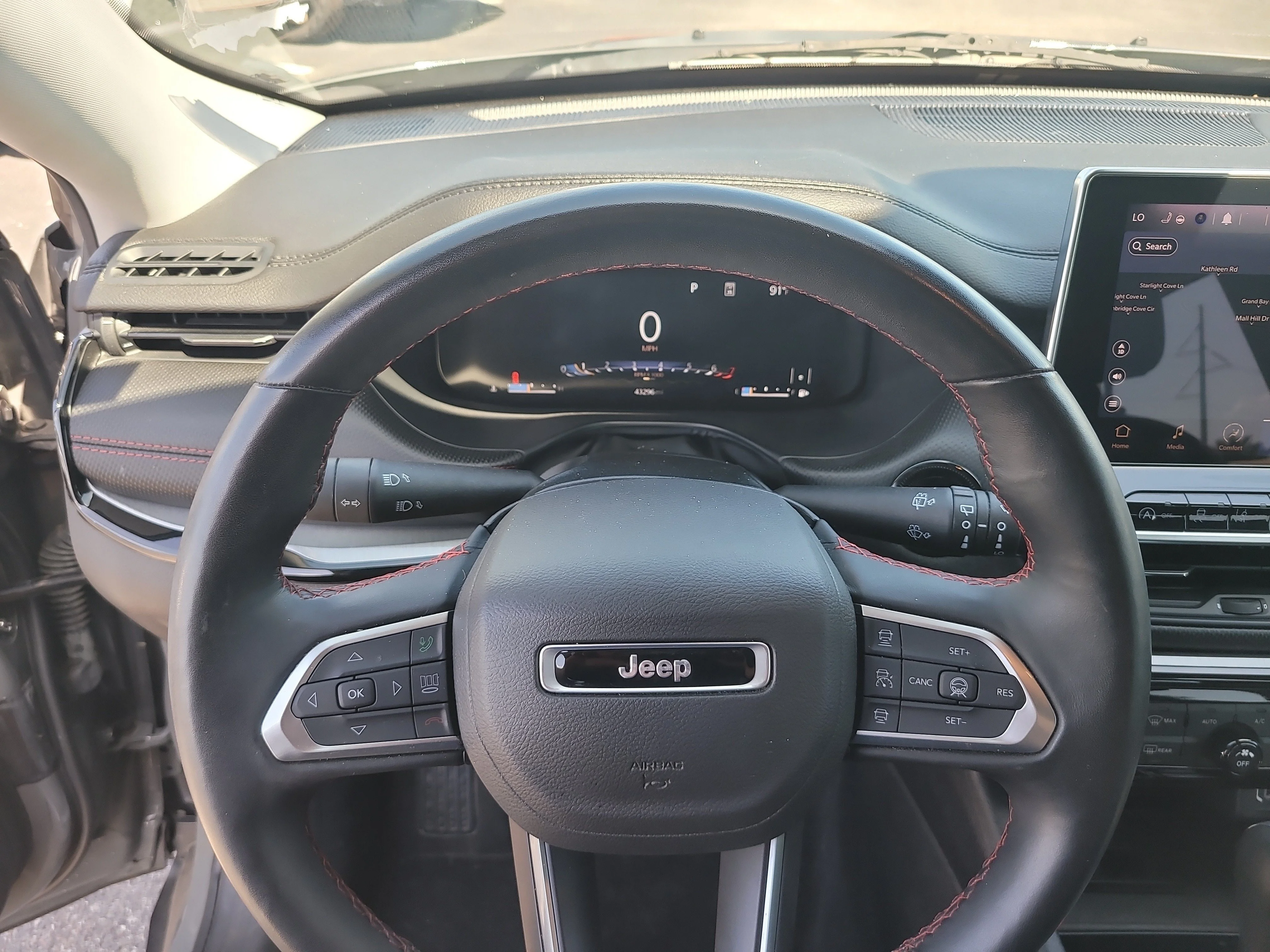 Used 2022 Sting-Gray Clearcoat Jeep Trailhawk image 26