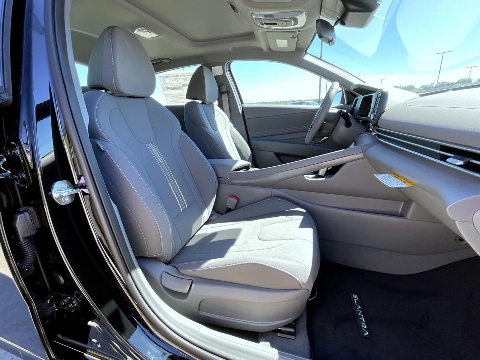 New 2026 Black Hyundai SEL Sport image 16