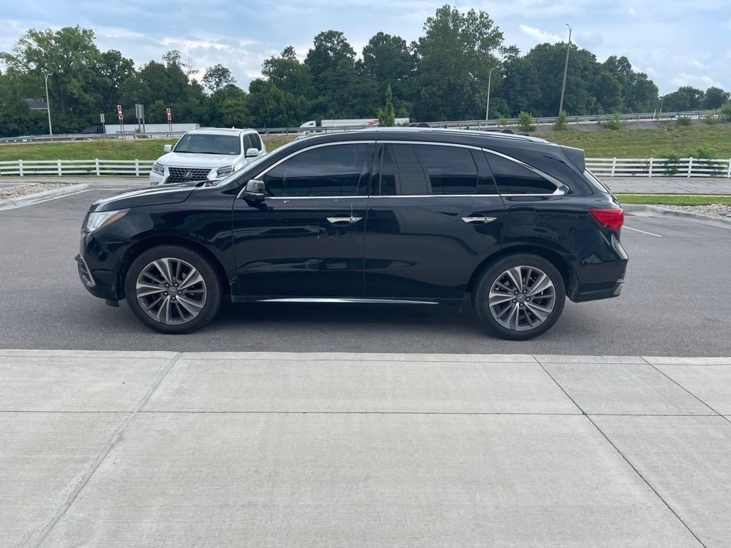 Used 2018 Crystal Black Pearl Acura w/Technology Pkg image 5
