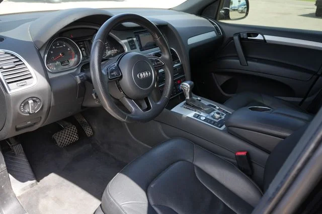 Used 2014 Black Audi 3.0T S line Prestige image 9