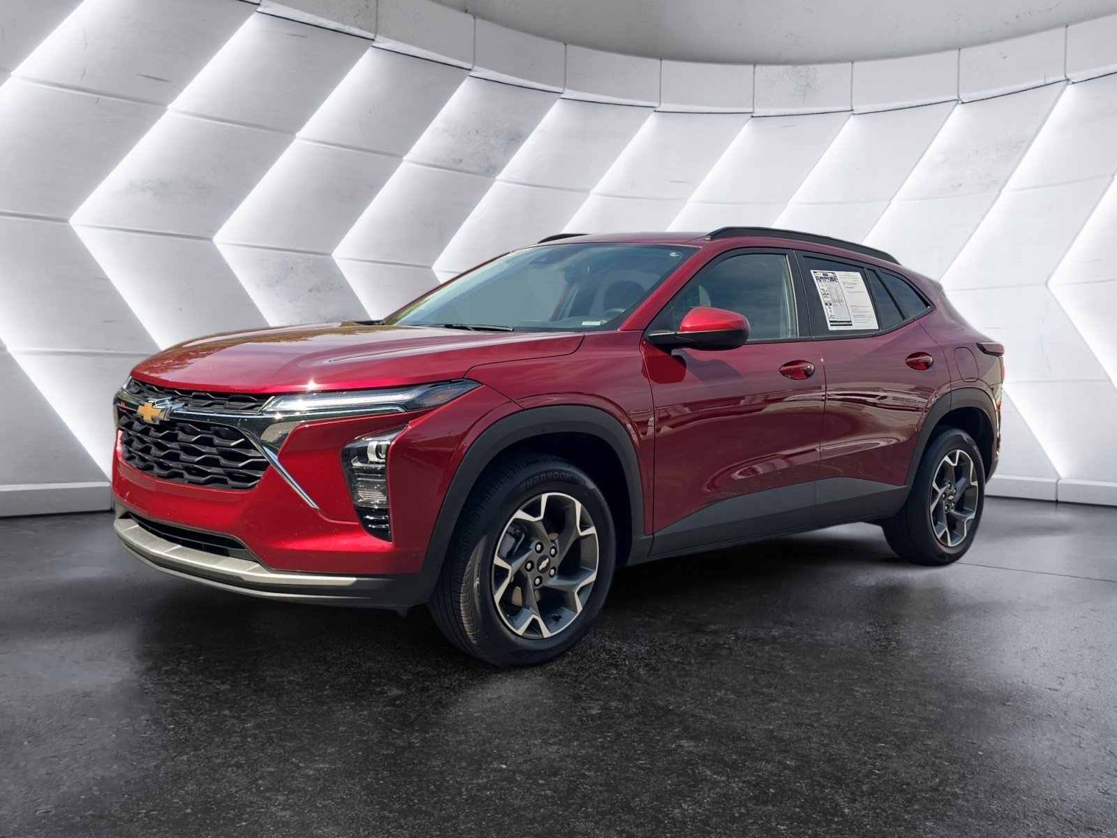 2025 Chevrolet Trax LT's photo