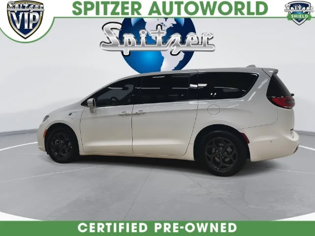 Used 2022 White Chrysler Touring L image 8