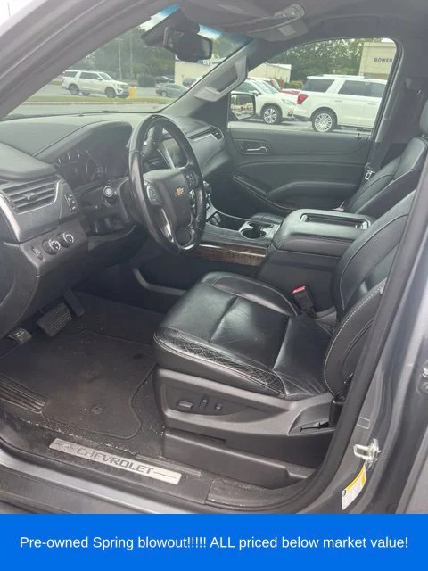 Used 2019 Gray Chevrolet LT image 6