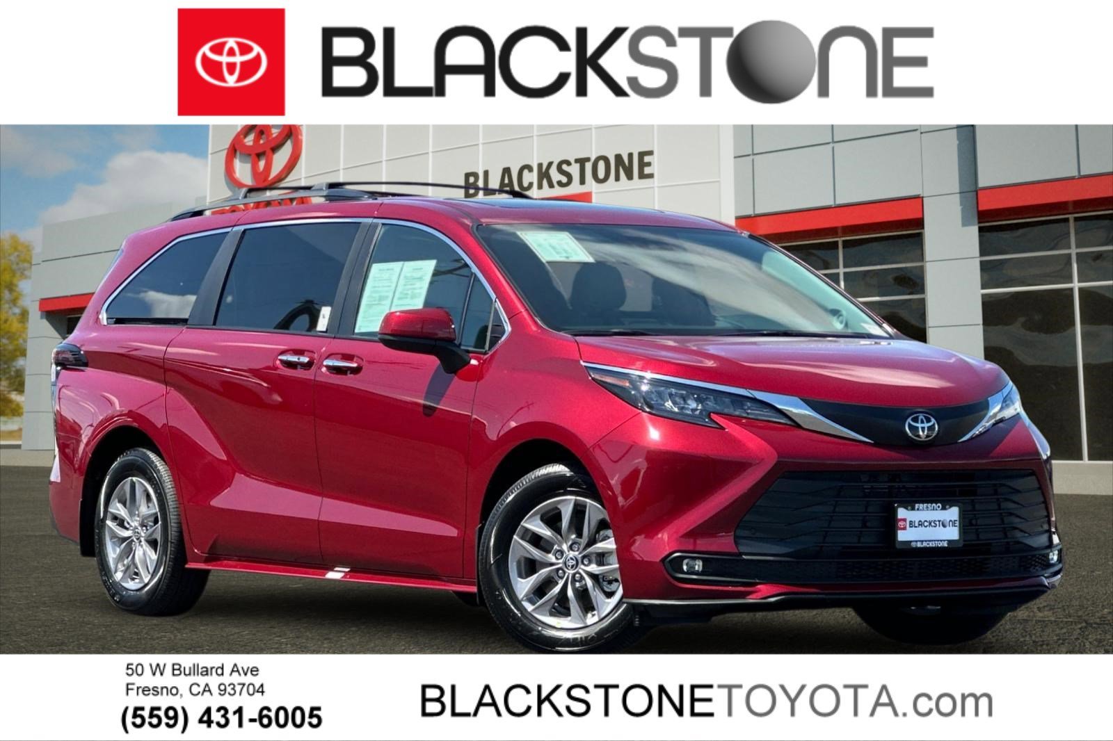 2026 Toyota Sienna XLE 8-Passenger Hybrid FWD's photo