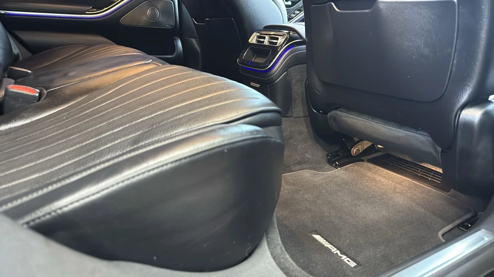 Used 2023  Mercedes-Benz S 500 image 35
