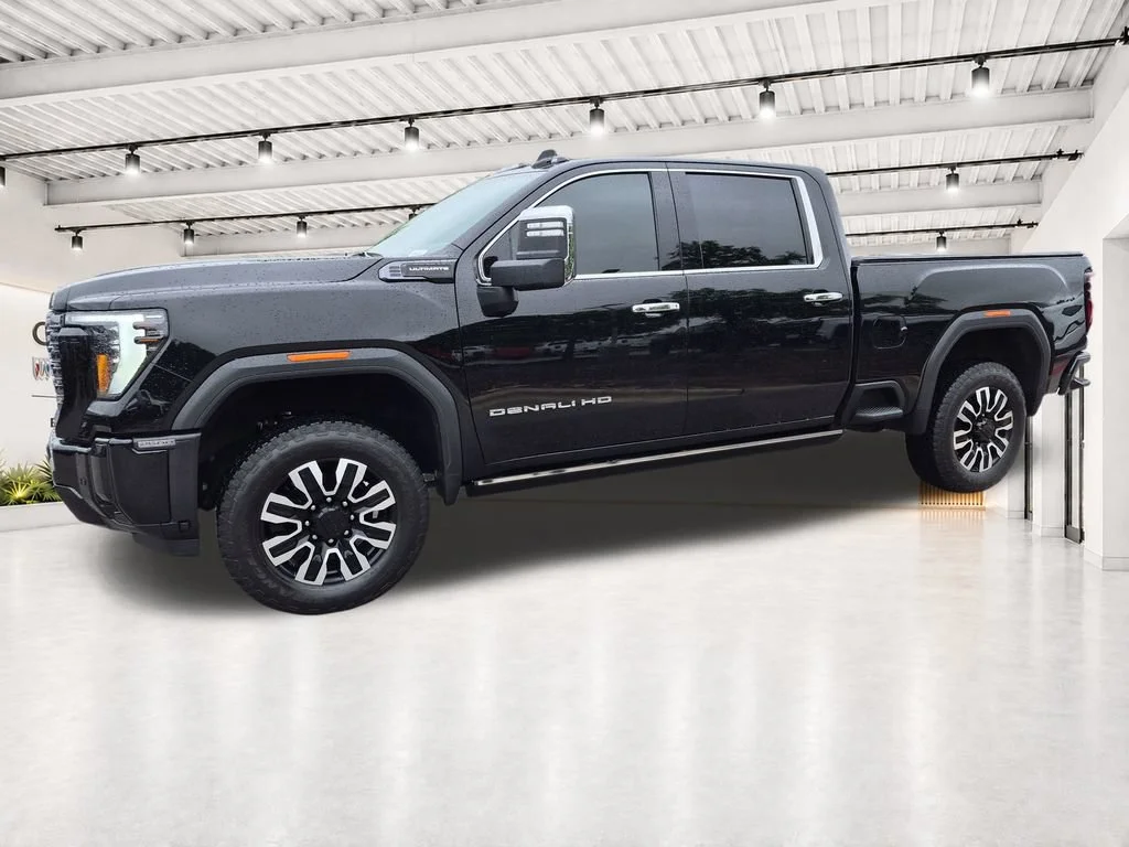 Certified Used 2025 Onyx Black GMC Denali Ultimate image 5