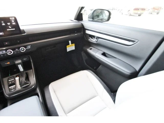 2026 Honda CR-V EX - Photo 9