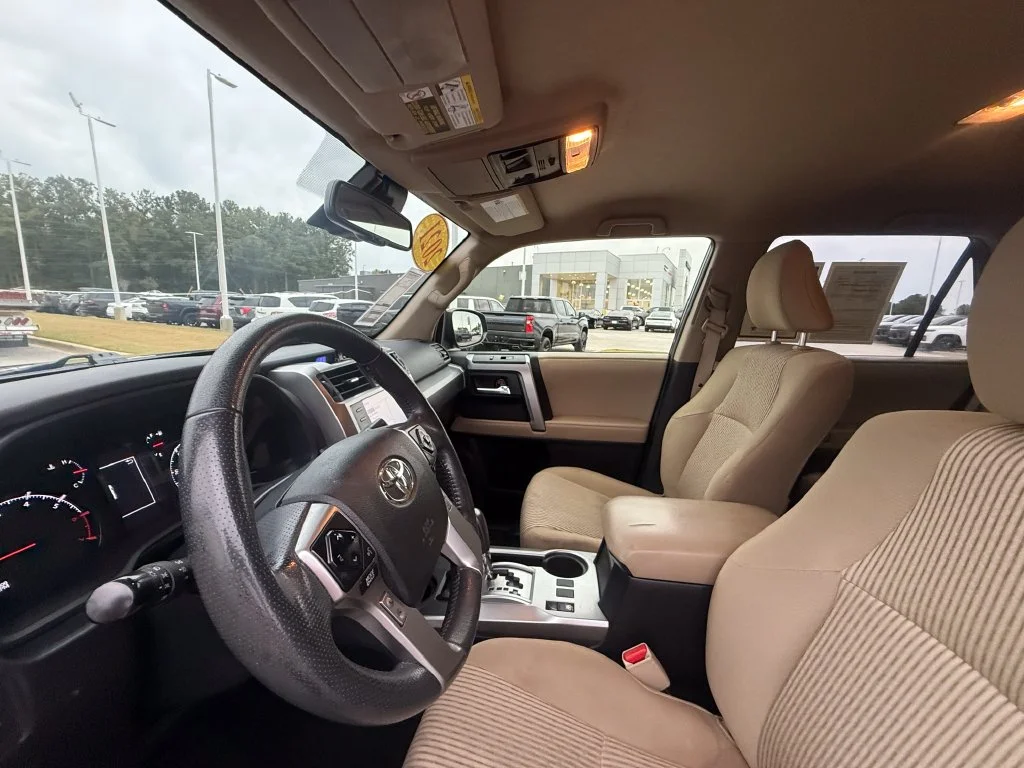 Used 2021 Gray Toyota SR5 image 21