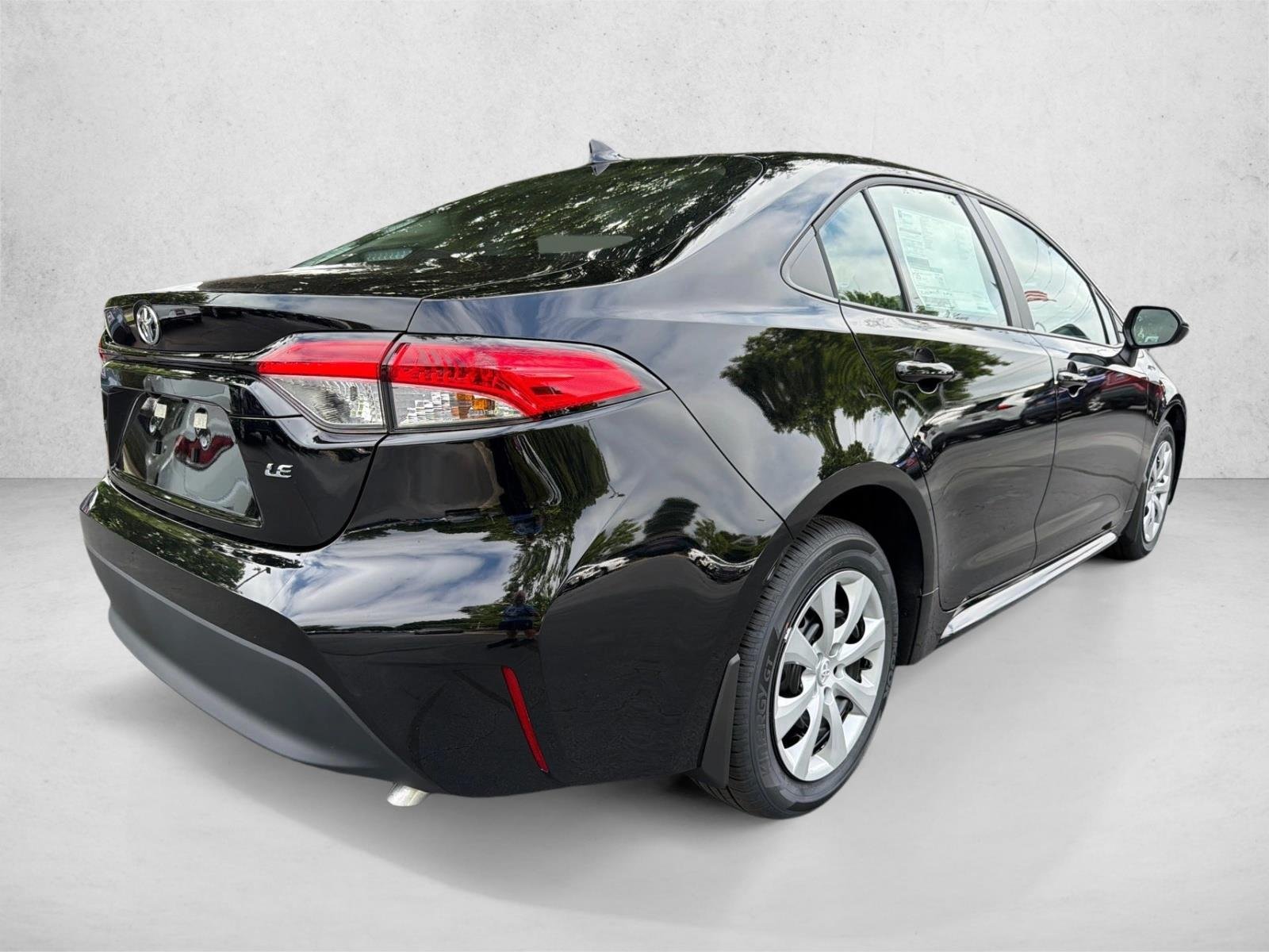 New 2026 Midnight Black Metallic Toyota LE image 3