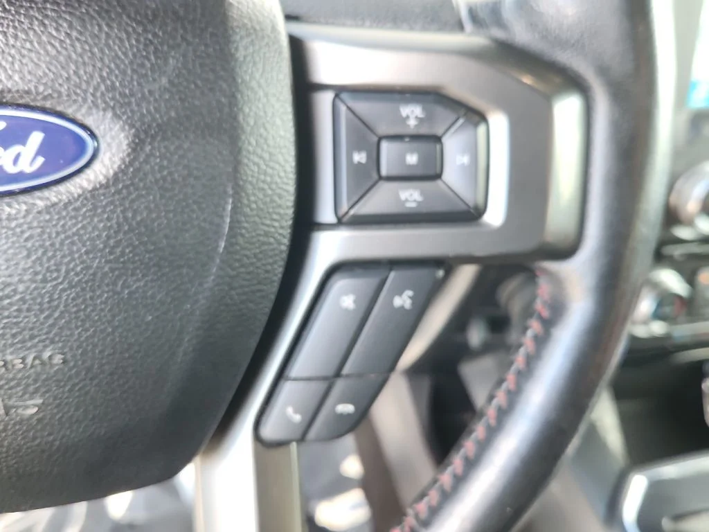 Used 2018 Gray Ford Lariat image 23